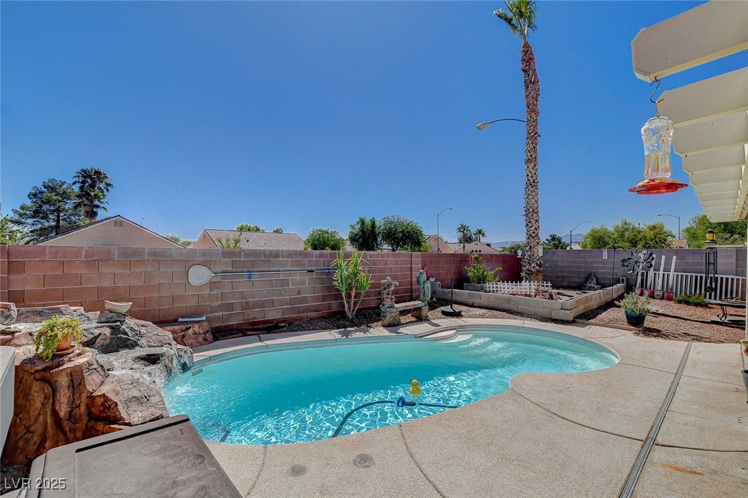 2715 Coral Cliffs Court, North Las Vegas, Nevada image 32