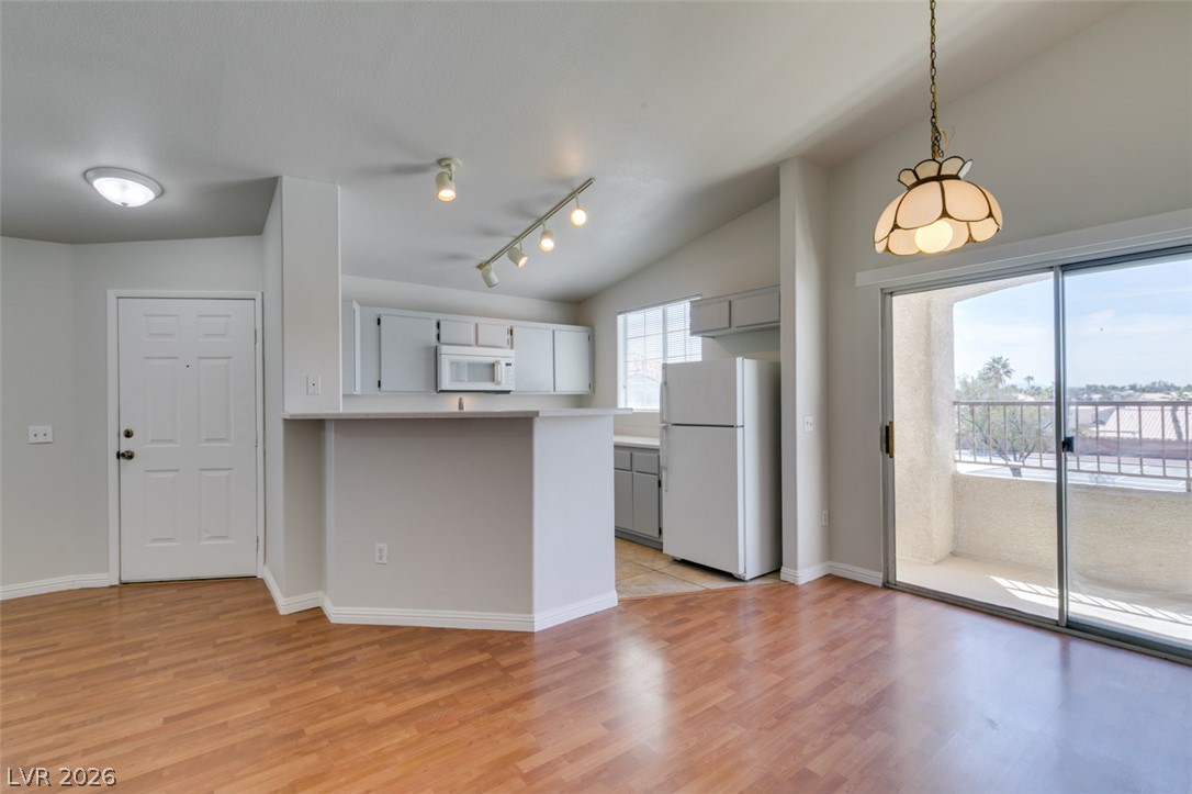 1881 W W Alexander Road Road 2079