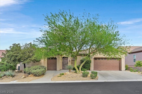 Photo of 2058 Fountain City Street, Henderson, NV 89052 (MLS # 2819316)