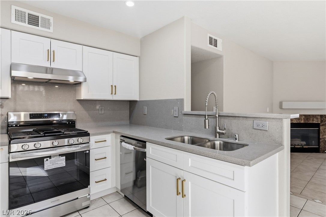 3144 Tarpon Drive 204