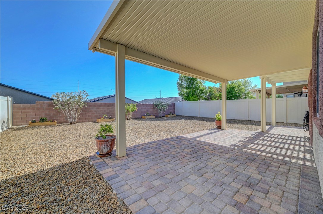 405 Prairie Moon Avenue, North Las Vegas, Nevada image 3