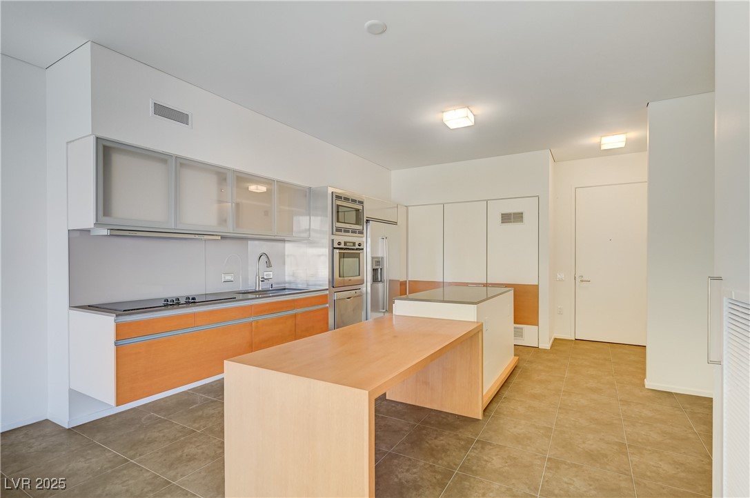 3726 Las Vegas Boulevard 1811