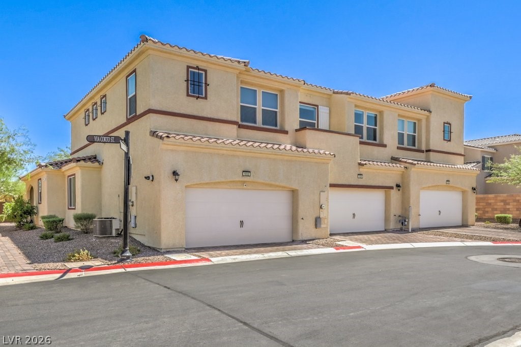 1028 Via Corto Street