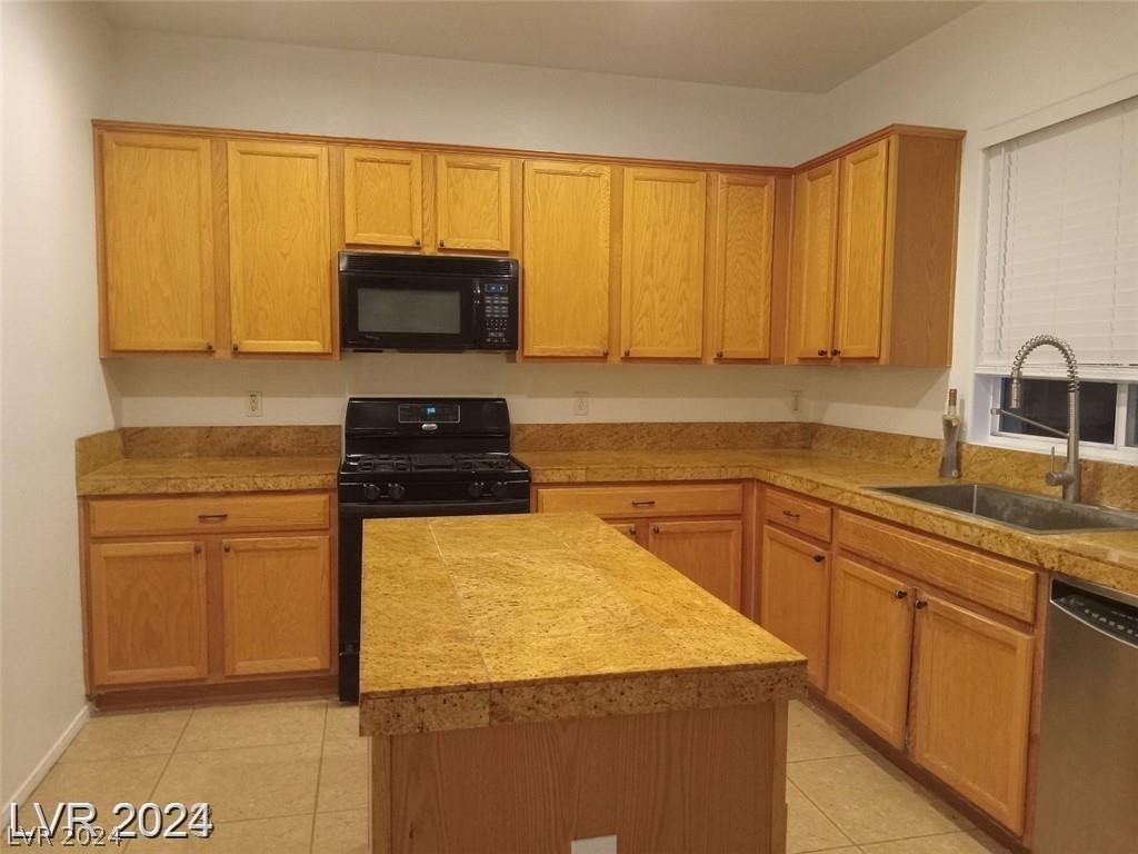 7879 Villa Pintura Avenue, Las Vegas, Nevada image 24