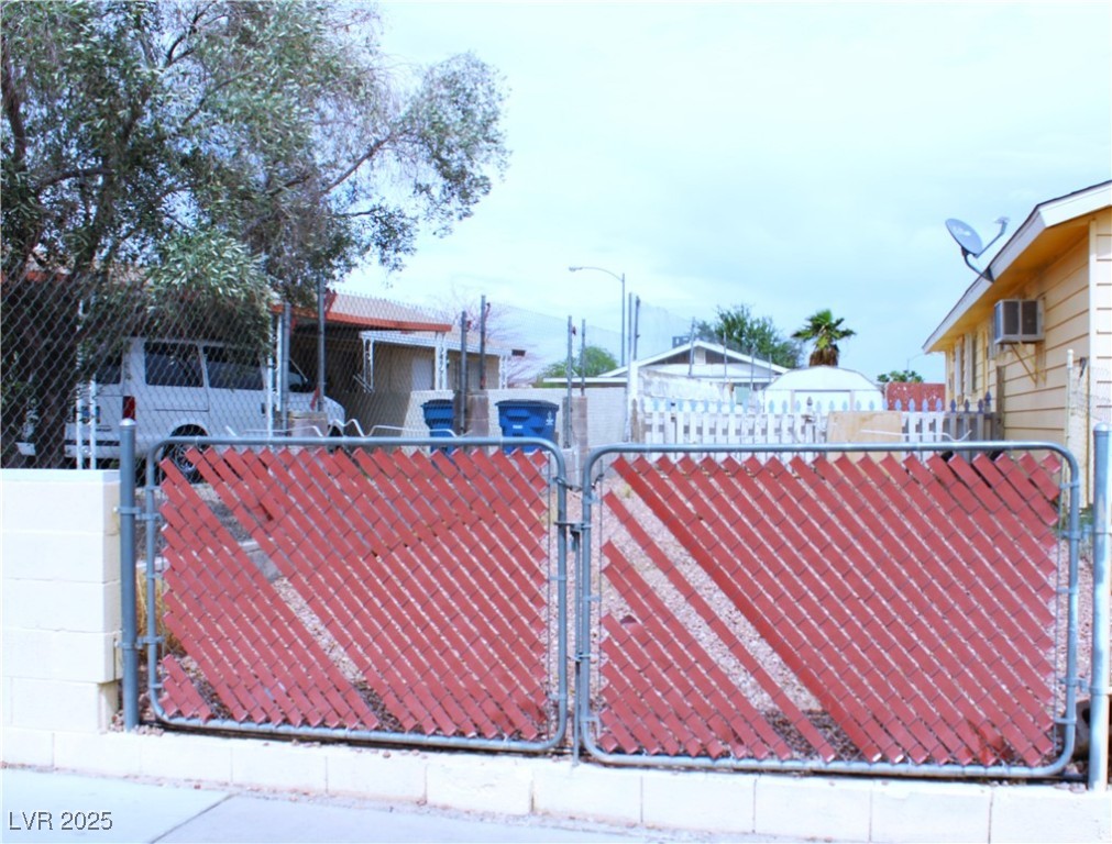 Residential, Las Vegas, Nevada image 2