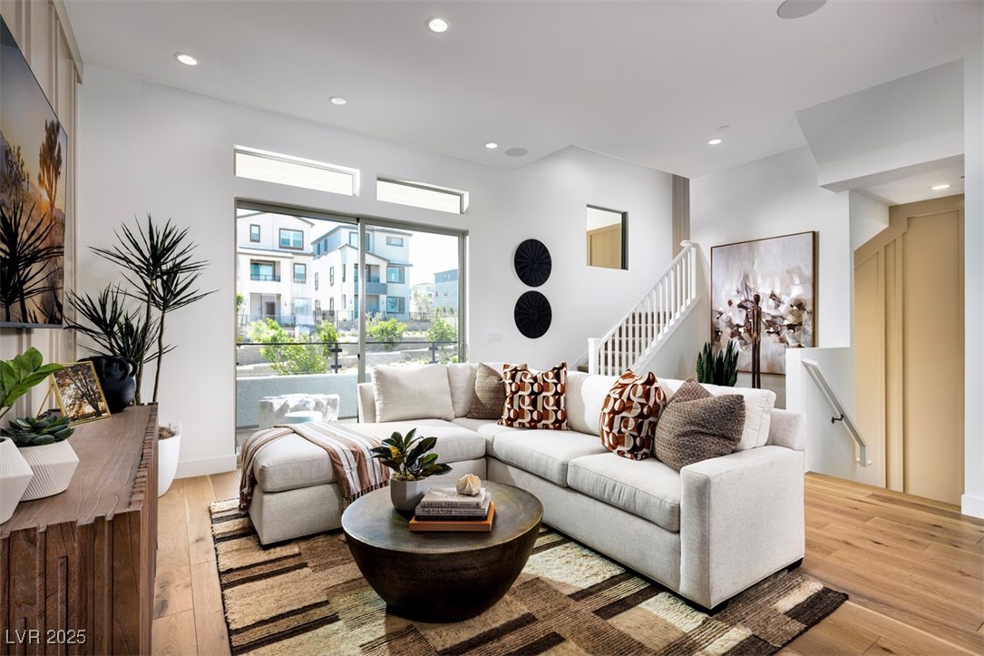 1537 Stone Perch Street