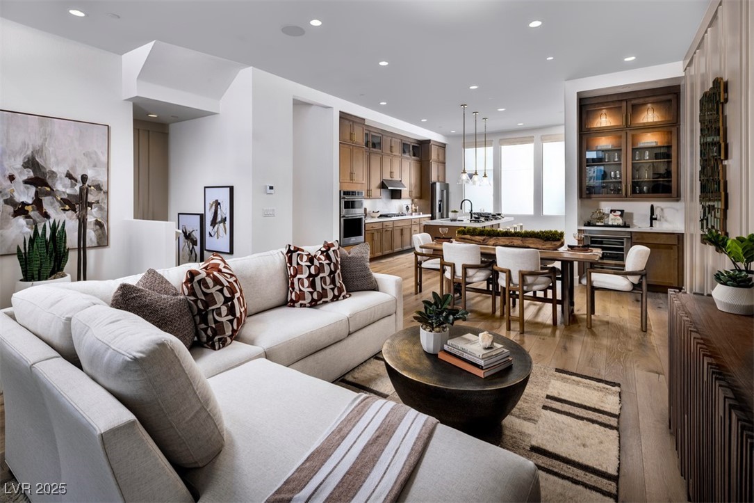 1537 Stone Perch Street