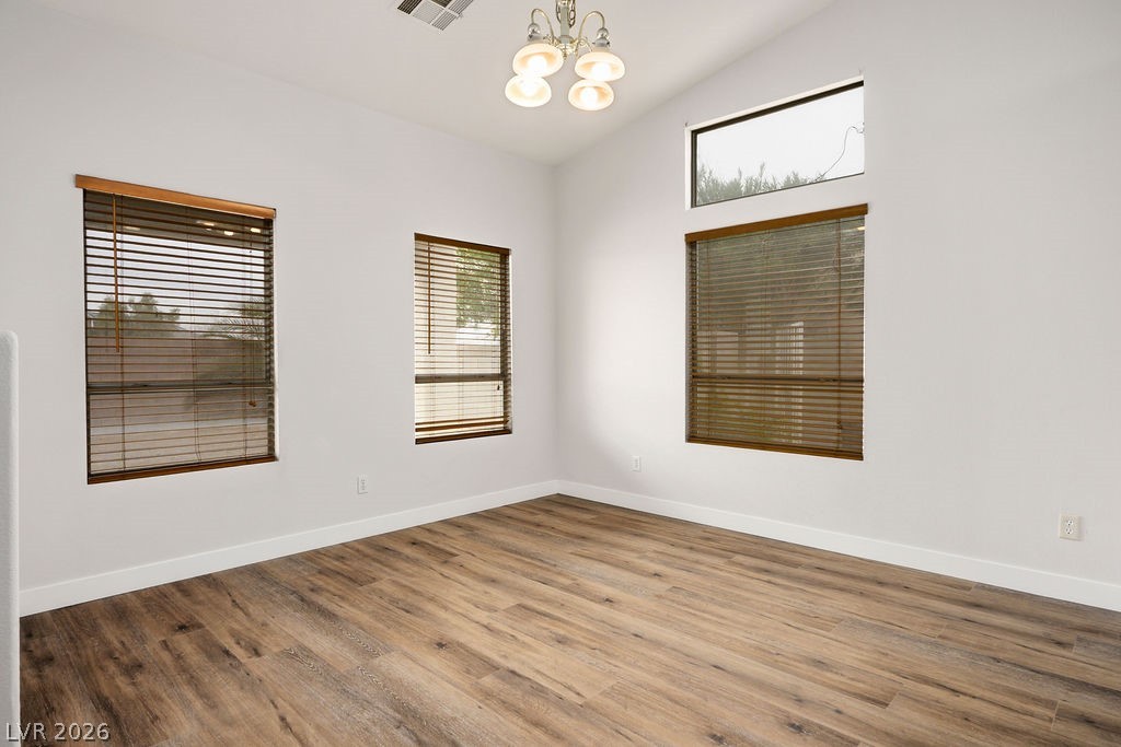 2015 AKAMINE Avenue