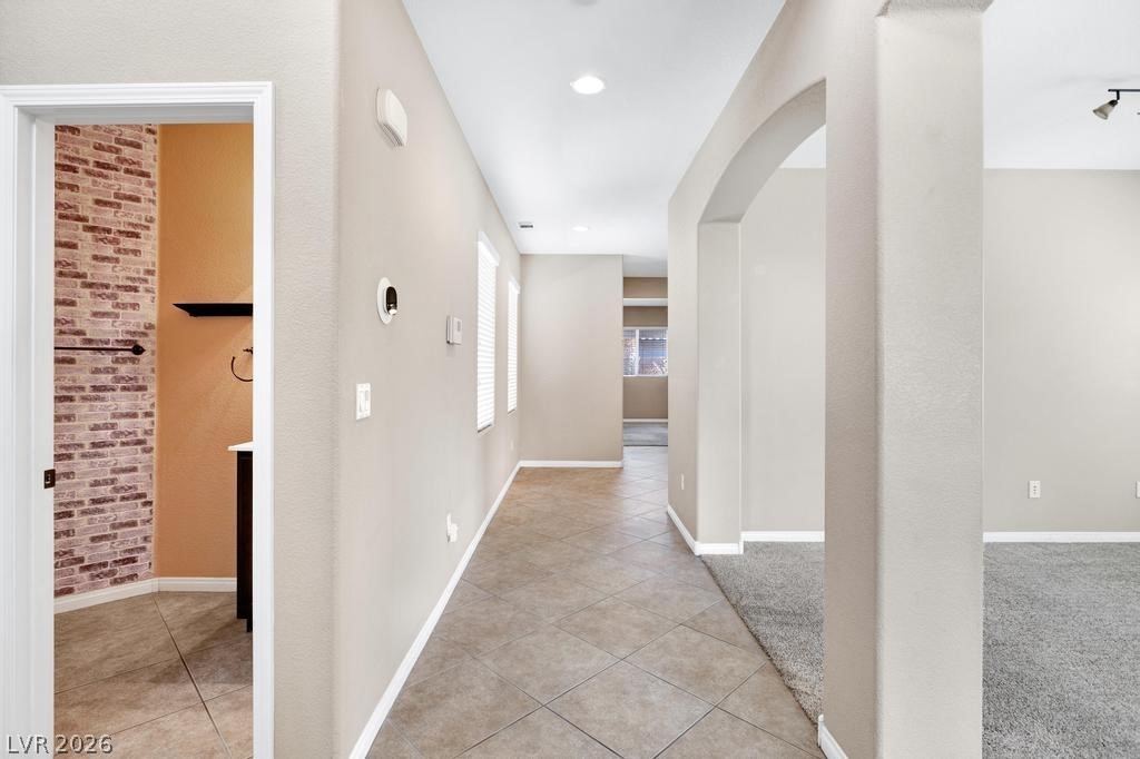 3290 Venice Cove Avenue