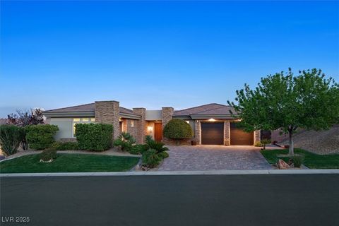 Photo of 69 Tapadero Lane, Las Vegas, NV 89135 (MLS # 2692371)