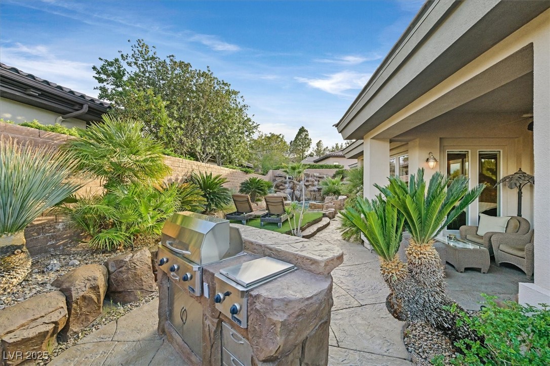 Las Vegas, Nevada 89135, United States, 4 Bedrooms Bedrooms, ,4 BathroomsBathrooms,Residential,Active,150383