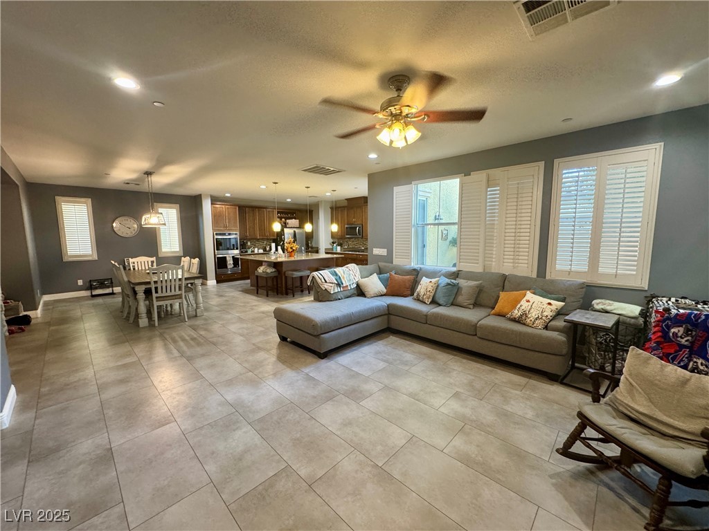 3173 Degas Tapestry Avenue