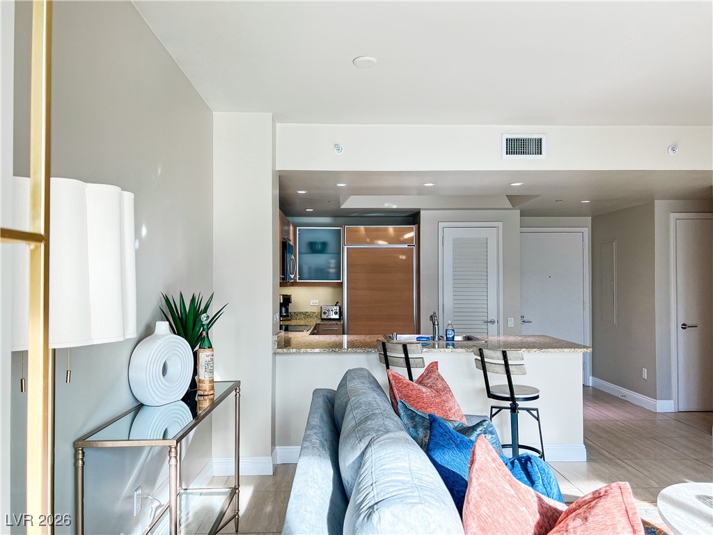 222 Karen Avenue 1004