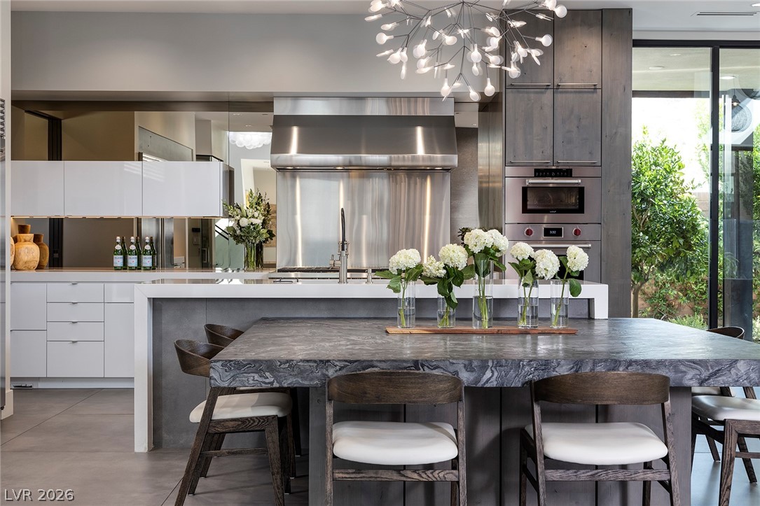 21 Drifting Shadow Way