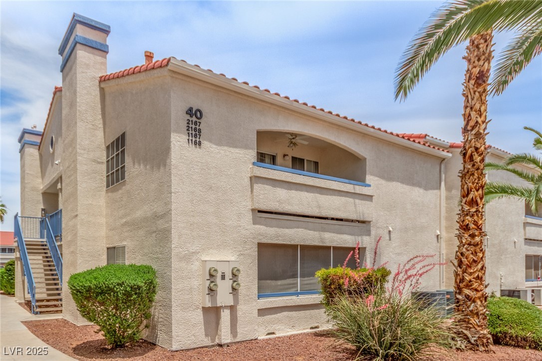 2725 S Nellis Boulevard 2168