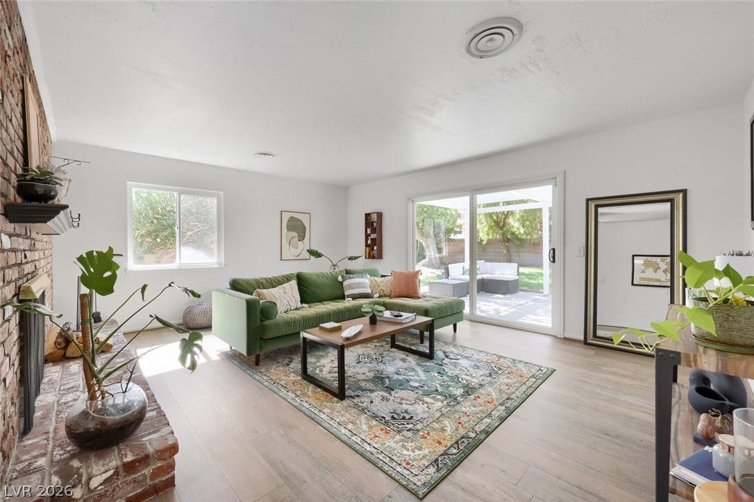 4424 Thompson Circle