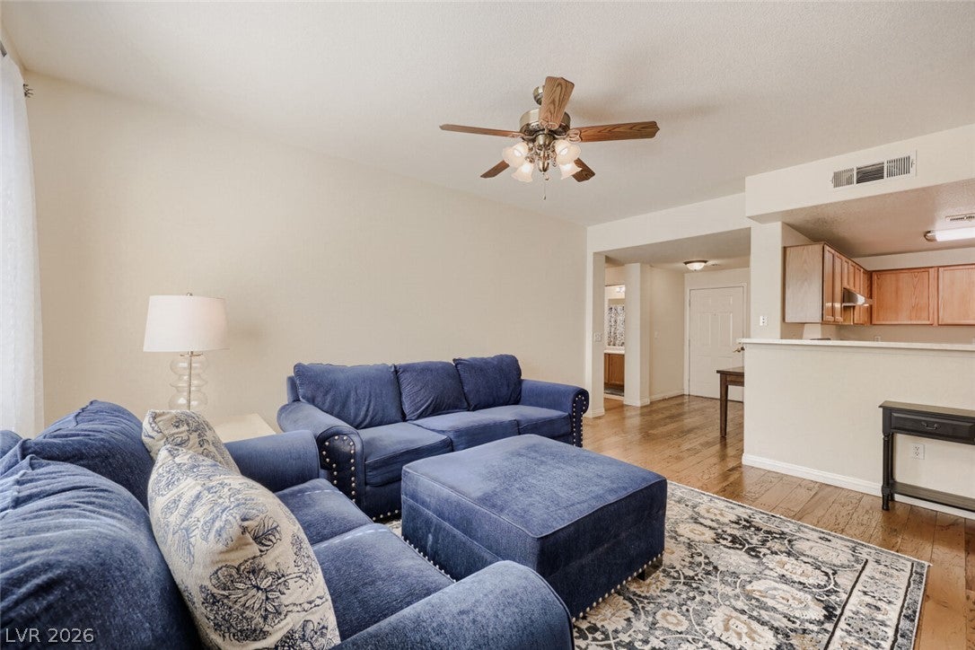 2325 Windmill Parkway 512