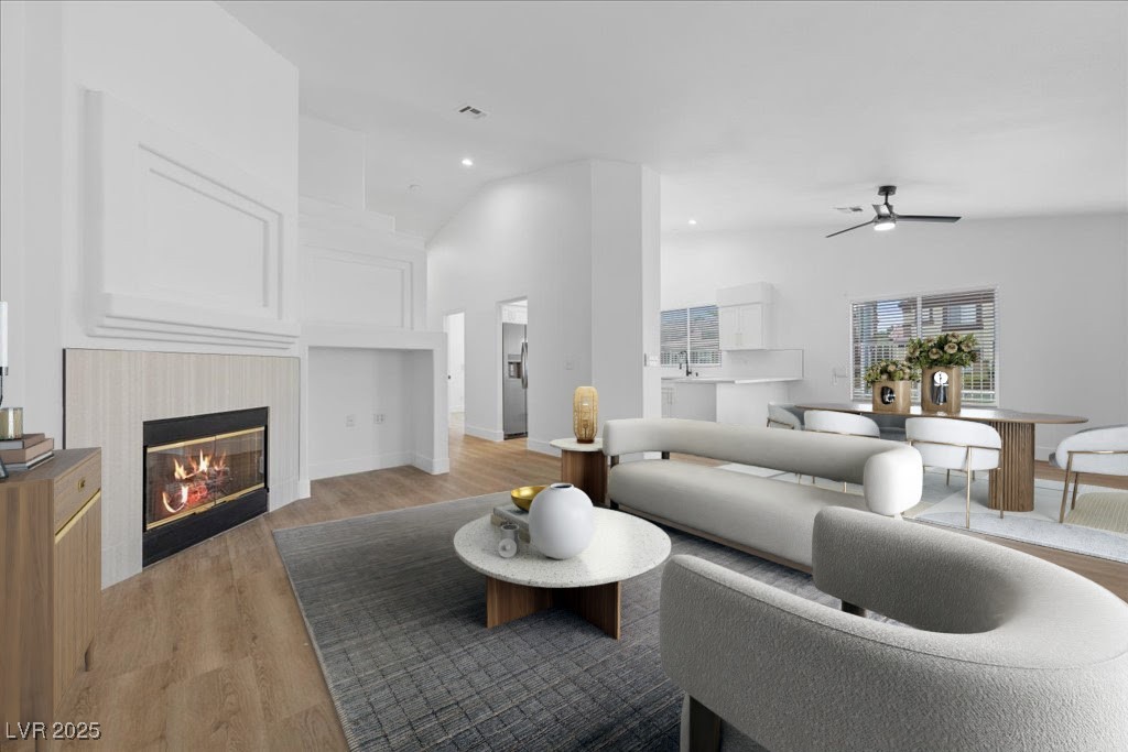 Las Vegas, Nevada 89147, United States, 3 Bedrooms Bedrooms, ,2 BathroomsBathrooms,Residential,Pending,185420