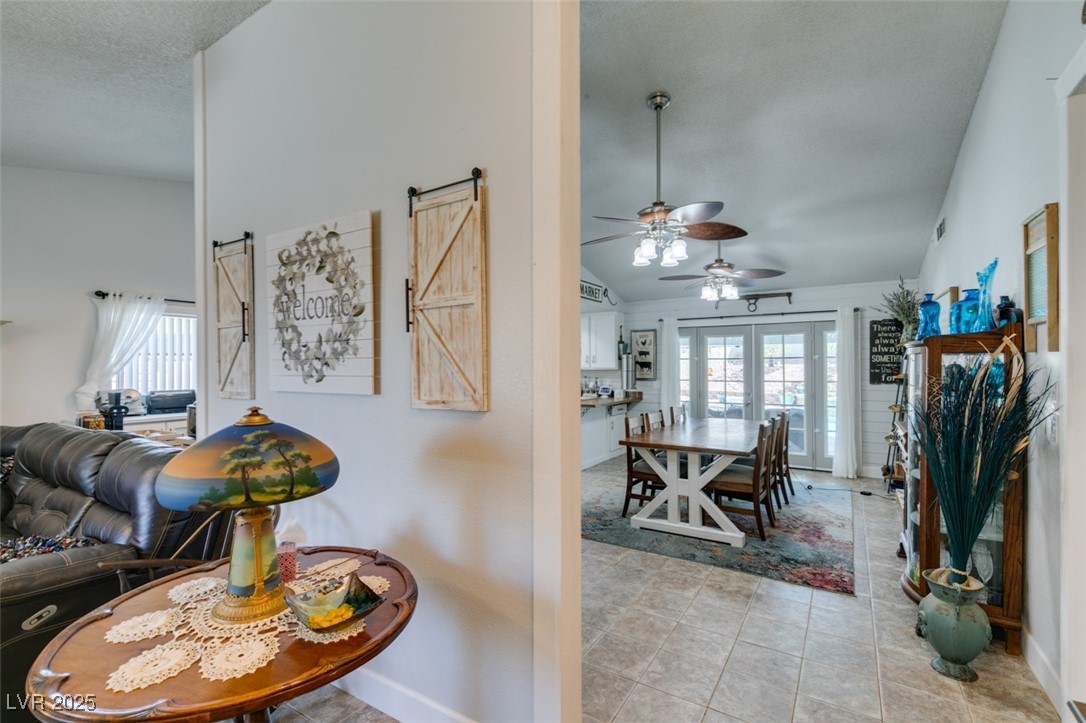386 Summer Creek Court, Henderson, Nevada image 6