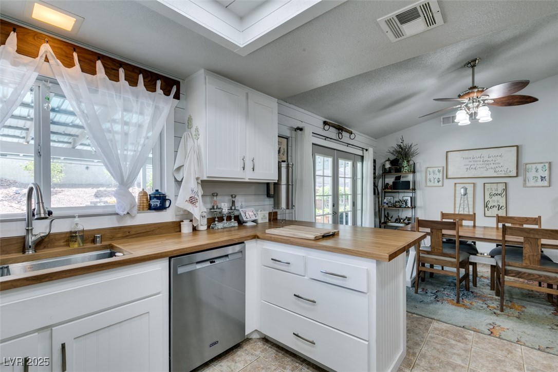 386 Summer Creek Court, Henderson, Nevada image 32