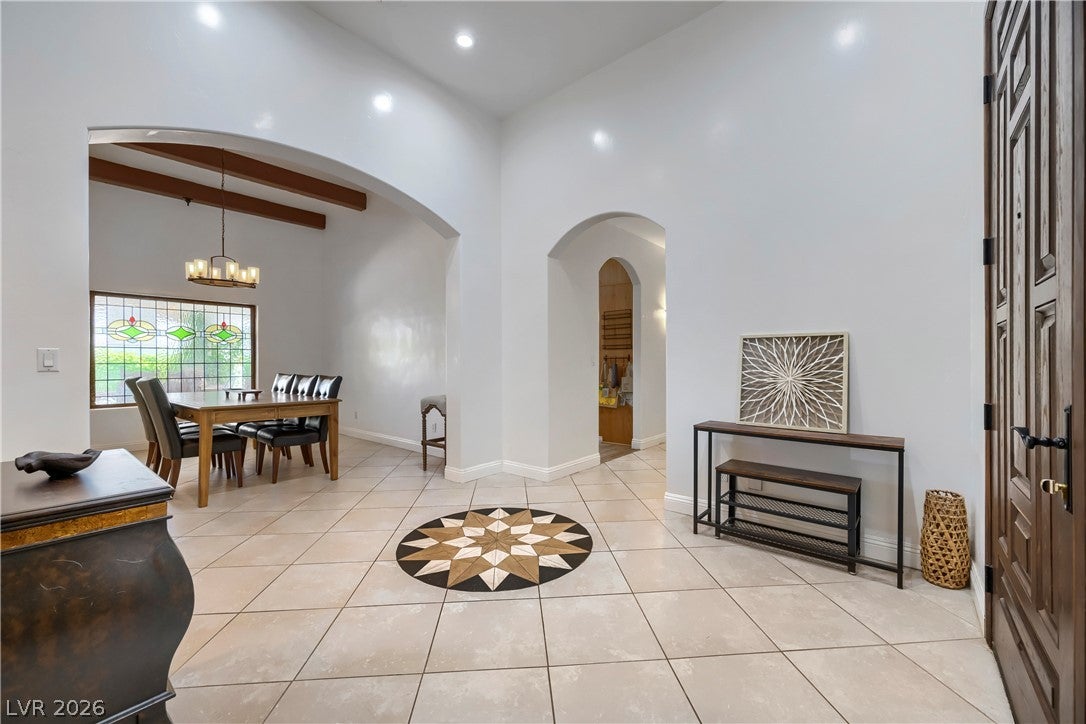 8865 W El Campo Grande Avenue