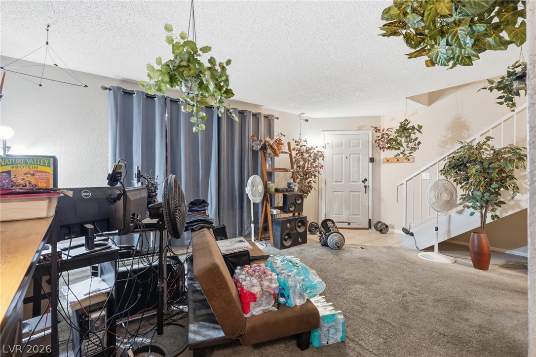 100 S Crestline Drive 16