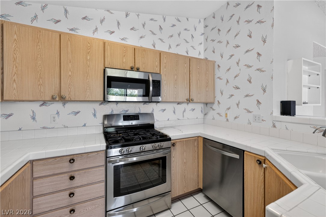 7904 Ryandale Circle 204