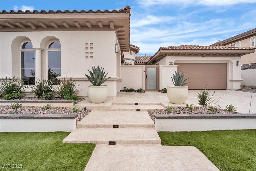 1995 Alcova Ridge Drive