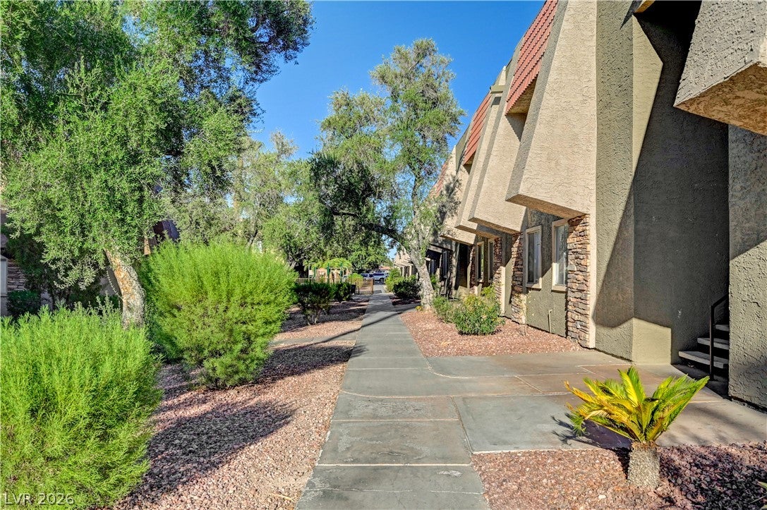 5220 Indian River Drive 280