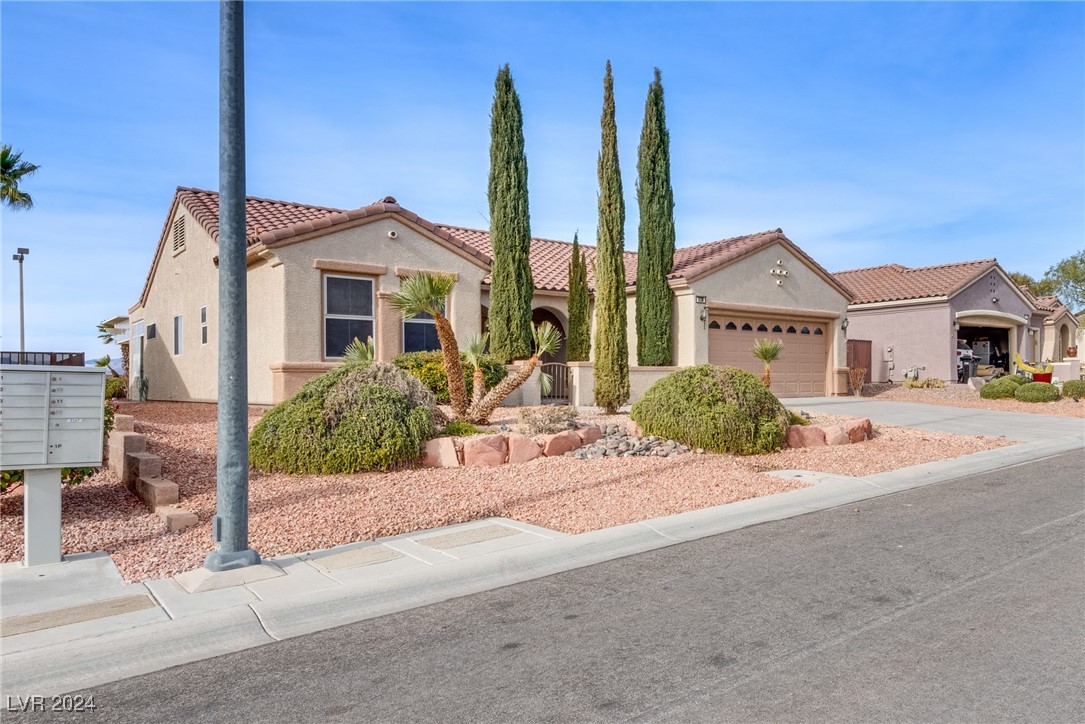 2129 Colvin Run Drive, Henderson, Nevada image 3