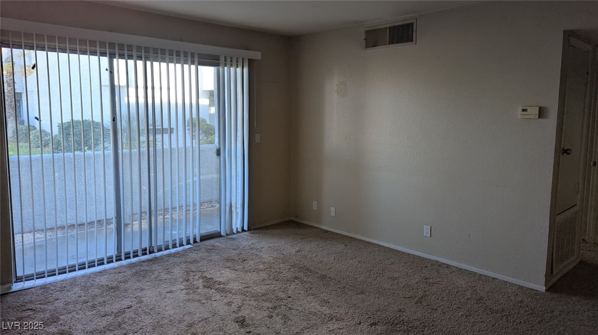 Las Vegas, Nevada 89119, United States, 2 Bedrooms Bedrooms, ,2 BathroomsBathrooms,Residential,Active,230664