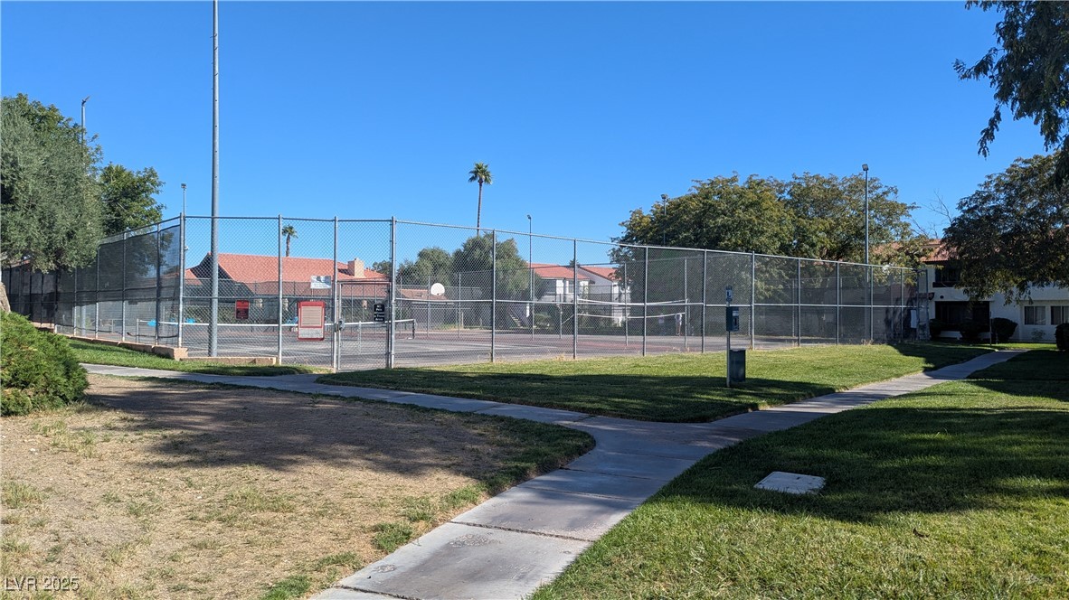 Las Vegas, Nevada 89119, United States, 2 Bedrooms Bedrooms, ,2 BathroomsBathrooms,Residential,Active,230664