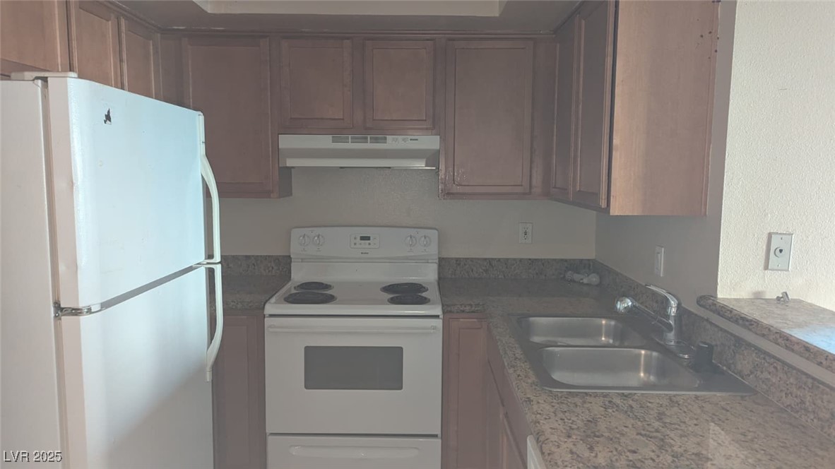 Las Vegas, Nevada 89119, United States, 2 Bedrooms Bedrooms, ,2 BathroomsBathrooms,Residential,Active,230664