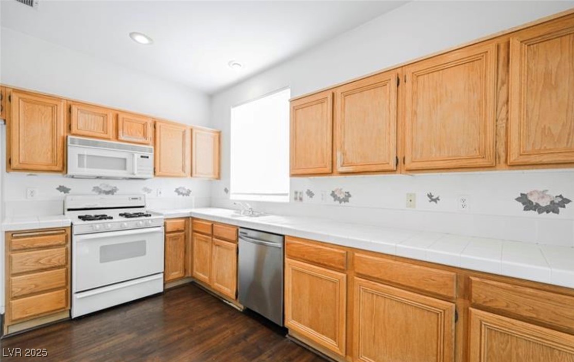 10505 Jeremy Ridge Avenue, Las Vegas, Nevada image 12