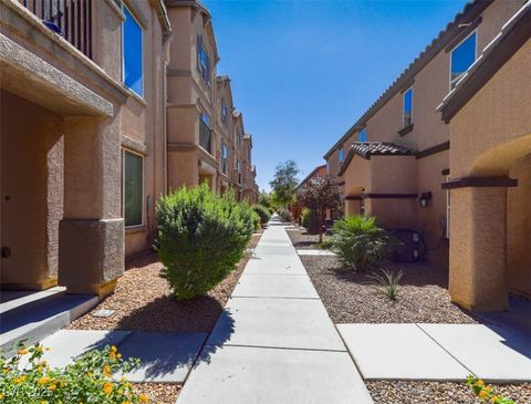 4603 Woolcomber Street Las Vegas NV 89115