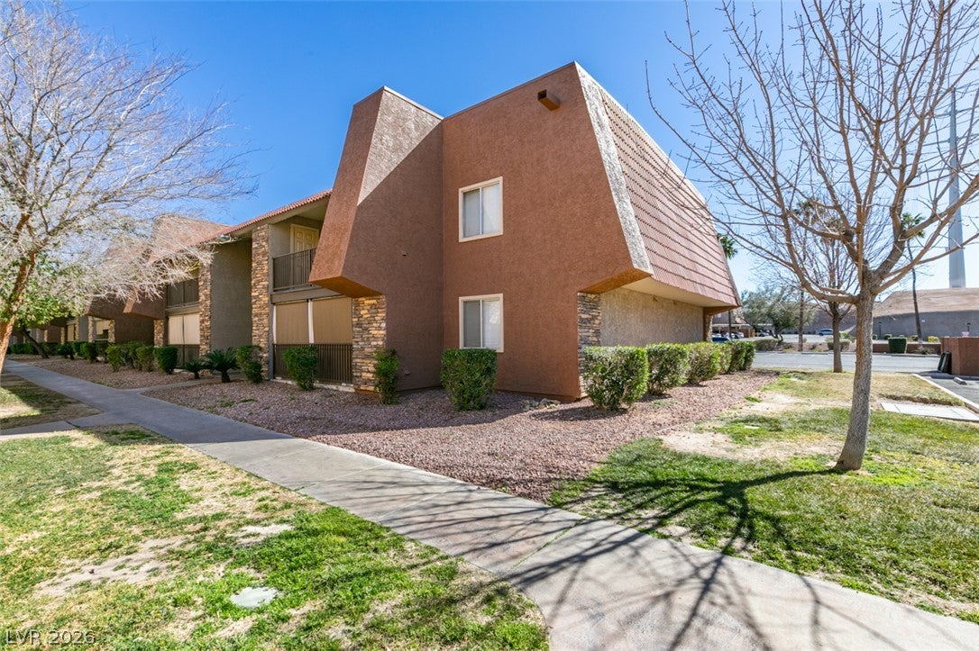 5060 Indian River Drive 372