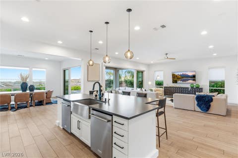 Tiny photo for 2916 The Peaks Lane, Las Vegas, NV 89138 (MLS # 2784585)