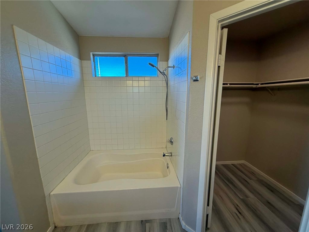 2769 Desert Stream Court