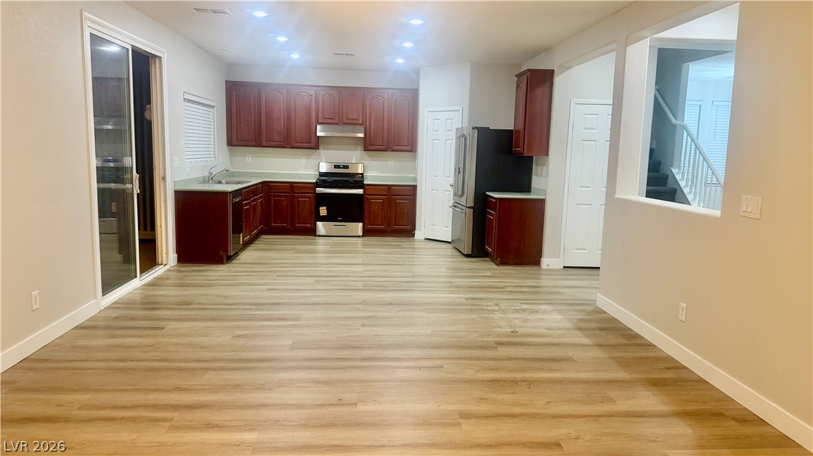 154 La Padania Avenue