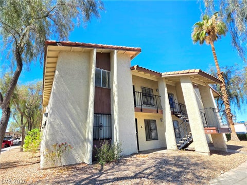 Condo For Sale - 3275 Arville Street #C<br/> Las Vegas, NV 89102