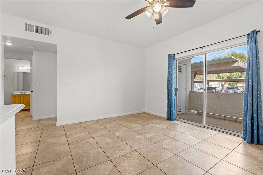 5650 E Sahara Avenue 1039