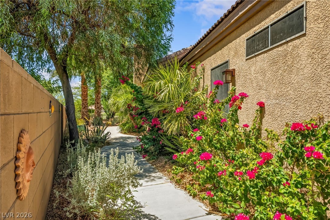1441 Palm Drive