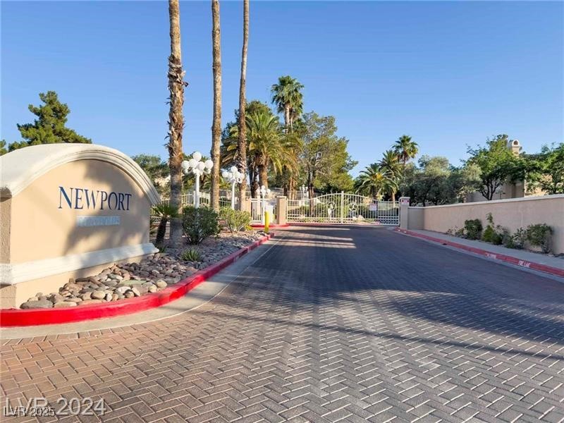 901 Twinkling Sky Avenue, Henderson, Nevada image 41