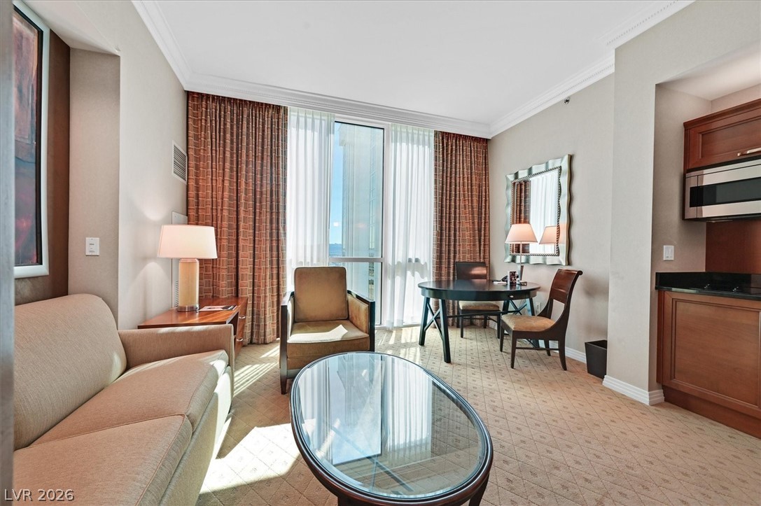 125 E Harmon Avenue 3304