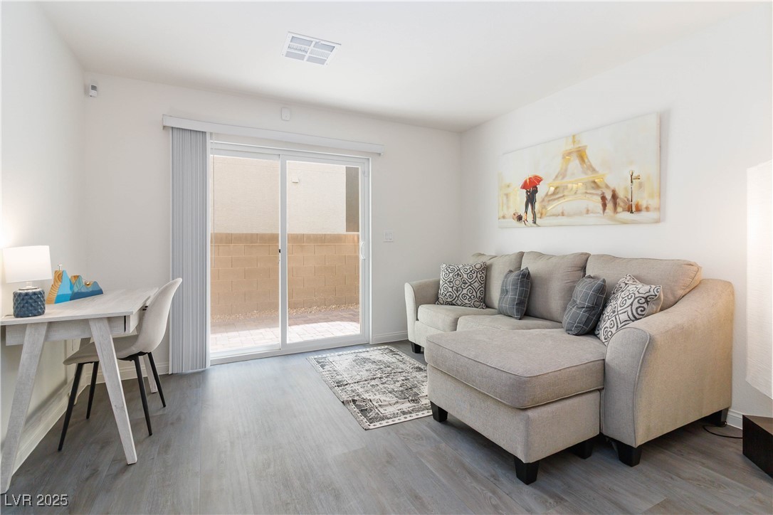 6855 Crimson Shadow Street