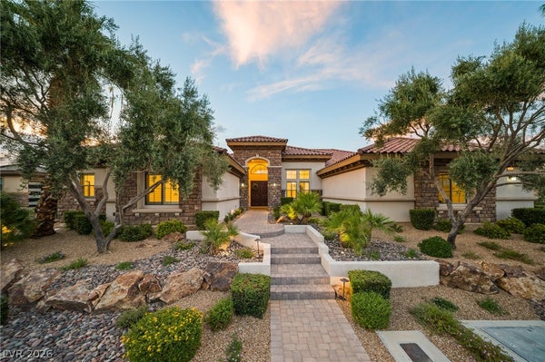 8030 PALM COVE CT, LAS VEGAS, NV 89129 - Image ddb60bd9e8d8542899e5cebc4f4fda95/4071483898