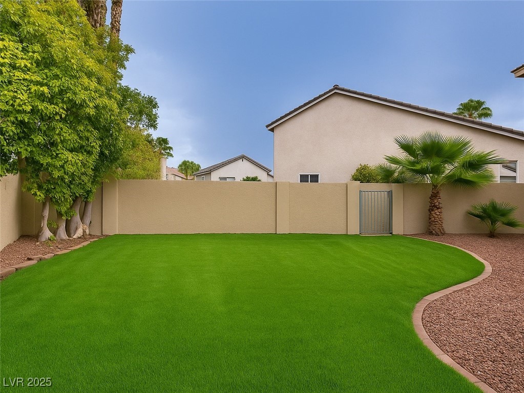 Las Vegas, Nevada 89128, United States, 3 Bedrooms Bedrooms, ,3 BathroomsBathrooms,Residential,Active,201789