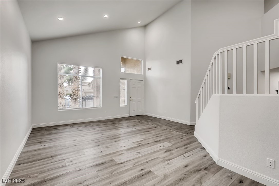 Las Vegas, Nevada 89128, United States, 3 Bedrooms Bedrooms, ,3 BathroomsBathrooms,Residential,Active,201789