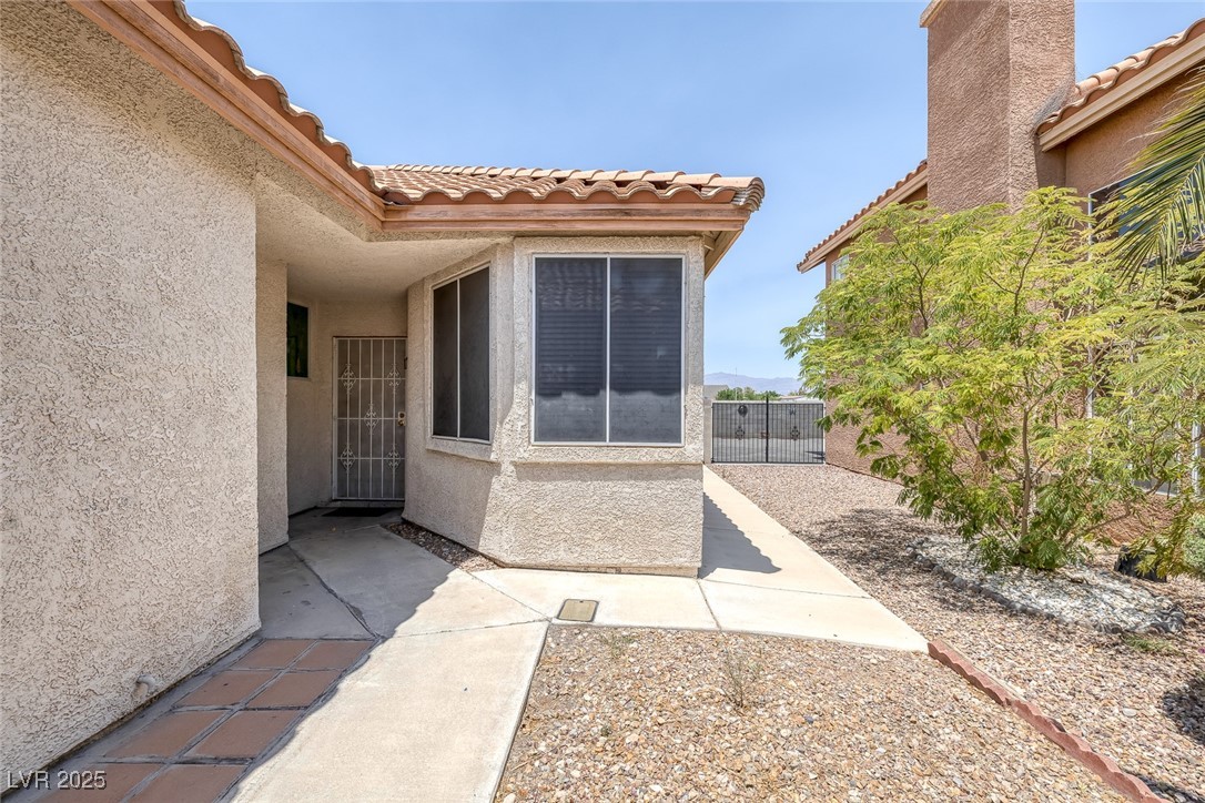 6520 LOMBARD Drive