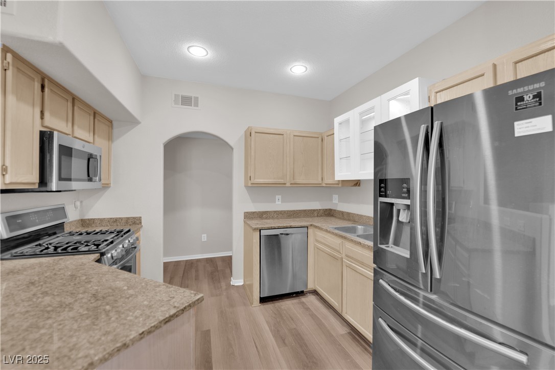 6480 Annie Oakley Drive 112
